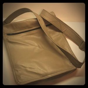 Leather crossbody/saddle bag purse